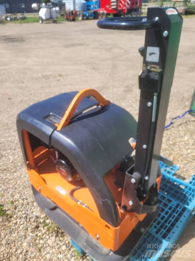 Atlas Copco RP400 Vlečné vibračné valce