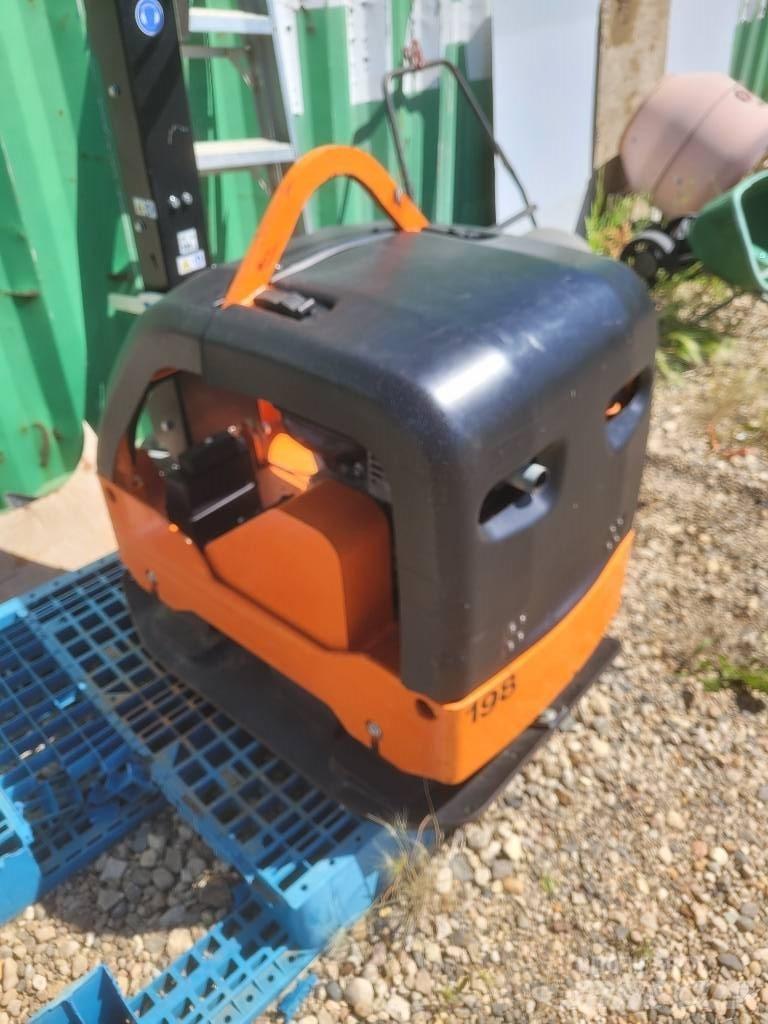 Atlas Copco RP400 Vlečné vibračné valce