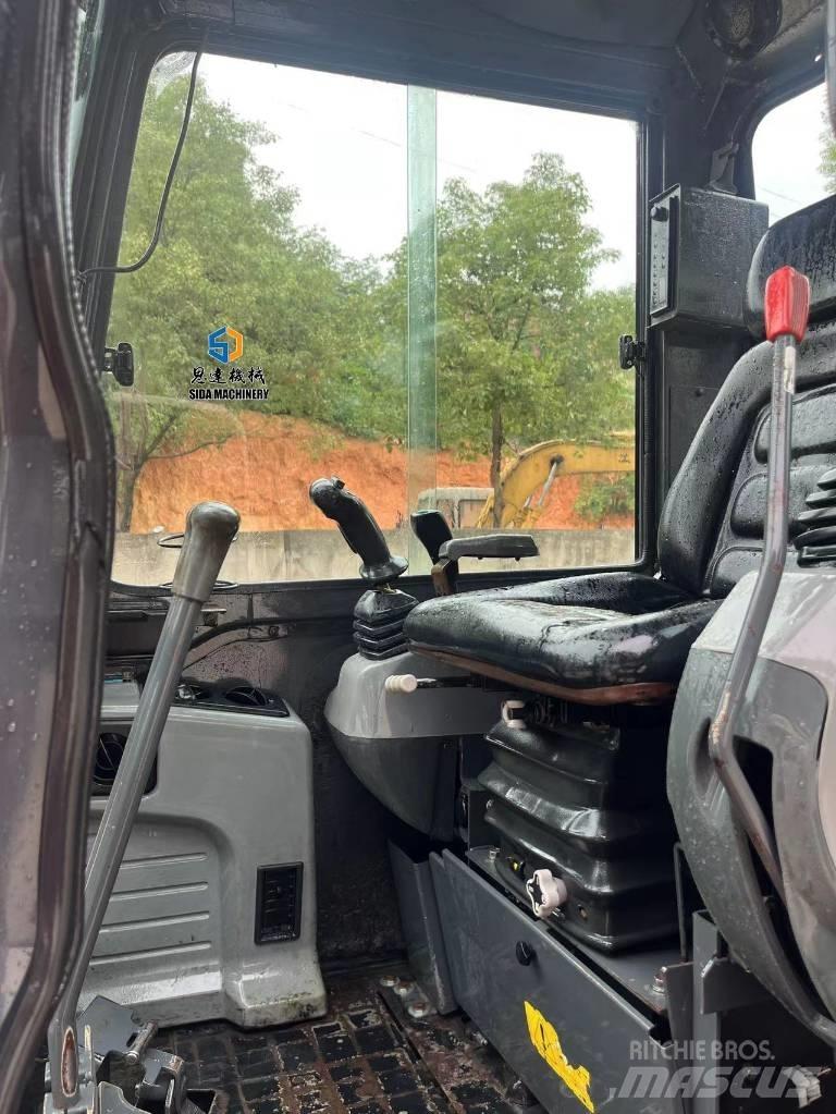 Kubota kx155 Pásové rýpadlá