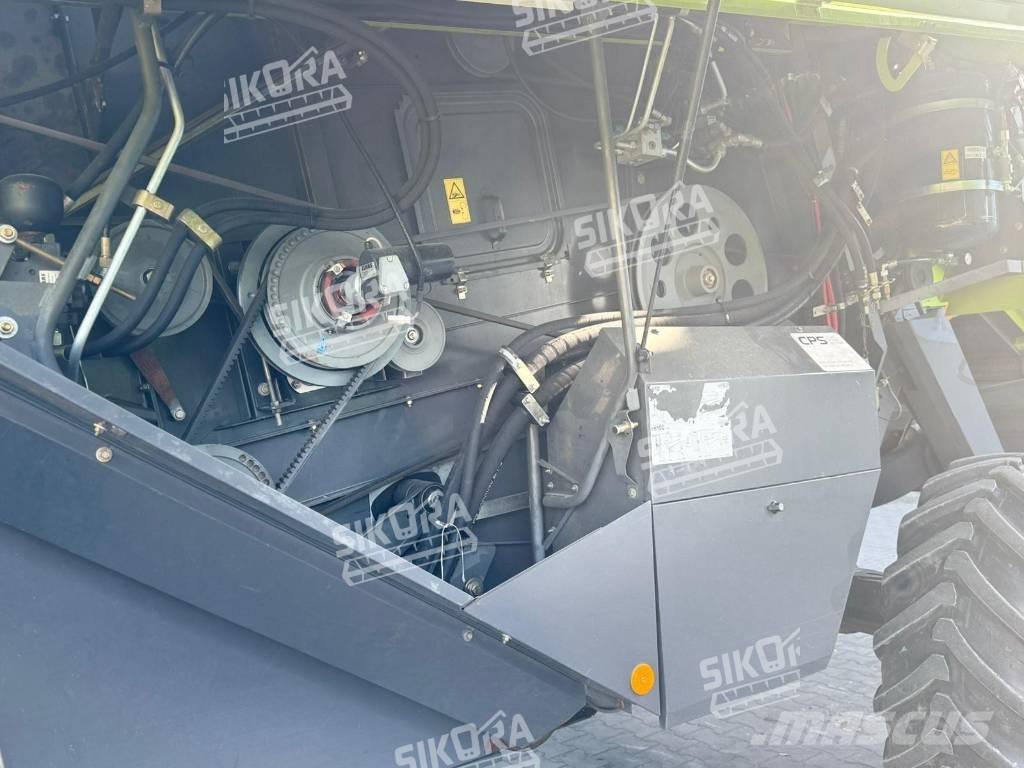 CLAAS Tucano 340 Kombinované zberacie stroje