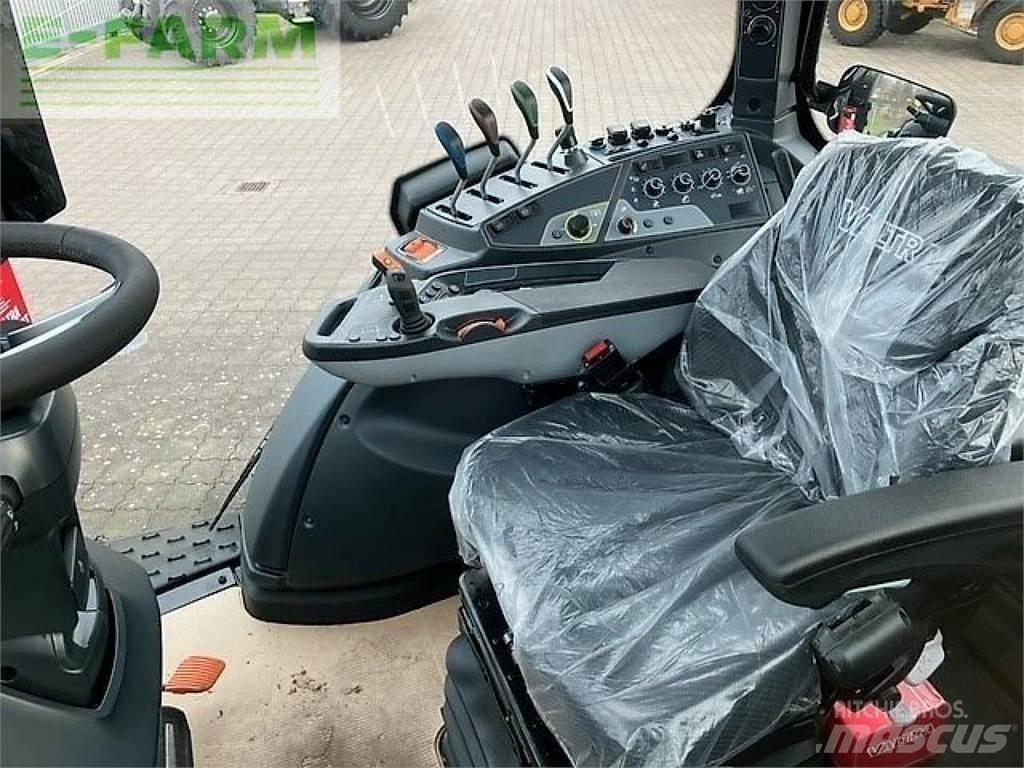 Valtra n155ea Traktory