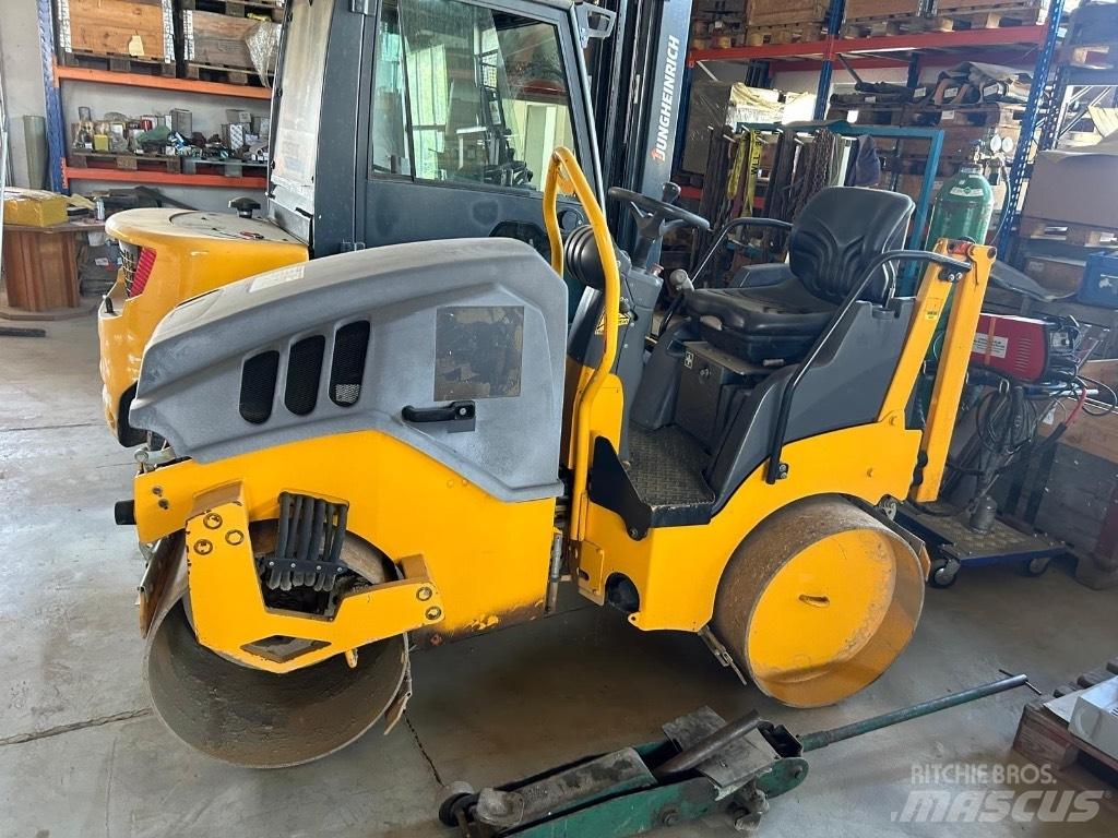 Hamm HD 10 C VV Tandemové valce