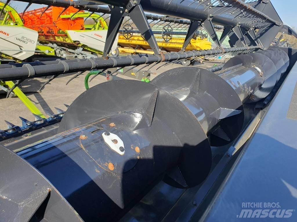 Deutz-Fahr C 9206 TS Kombinované zberacie stroje