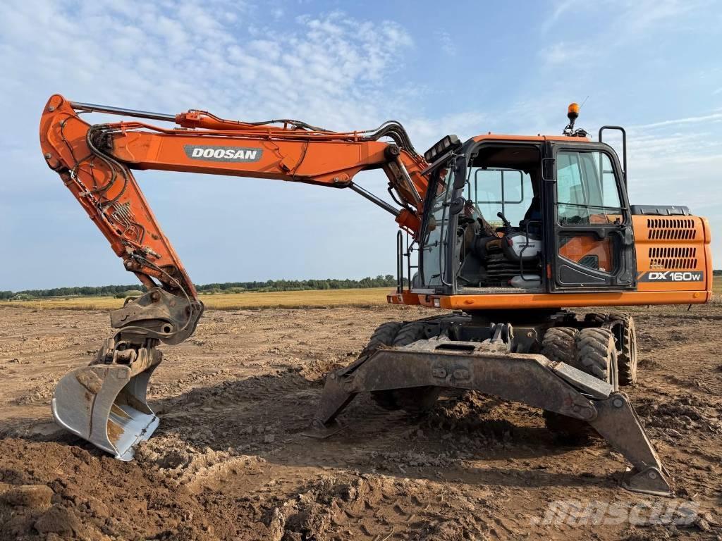 Doosan DX 160 W-3 Kolesové rýpadlá