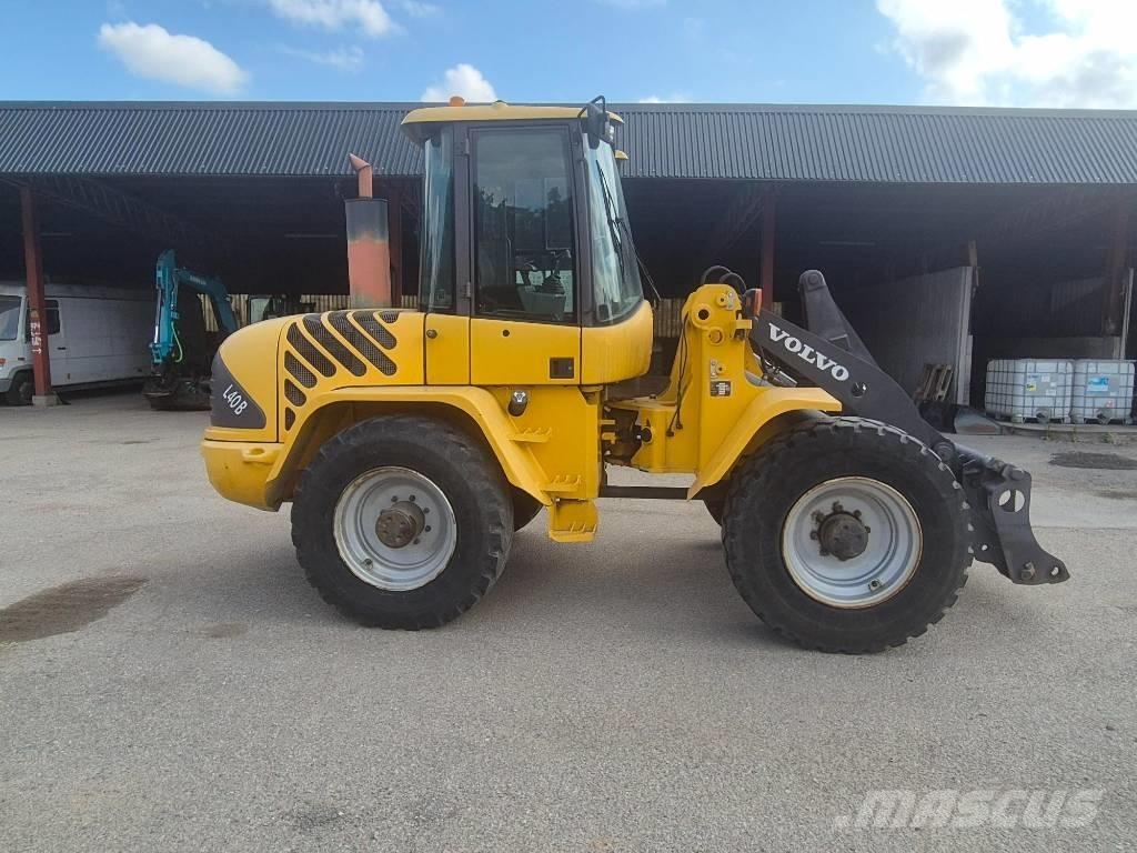 Volvo L 40 B Kolesové nakladače