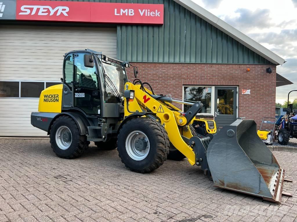 Wacker Neuson WL 60 Kolesové nakladače