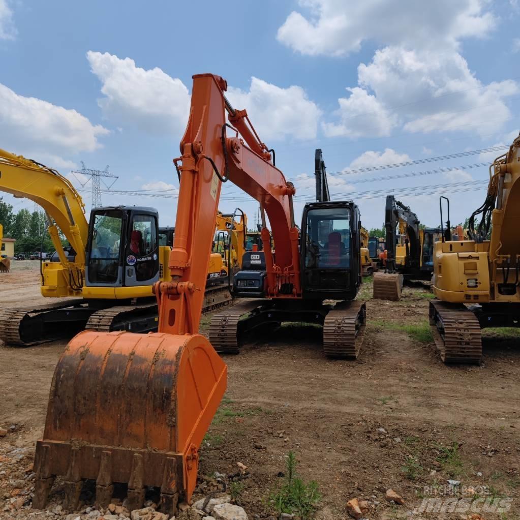 Hitachi ZX 120 Pásové rýpadlá