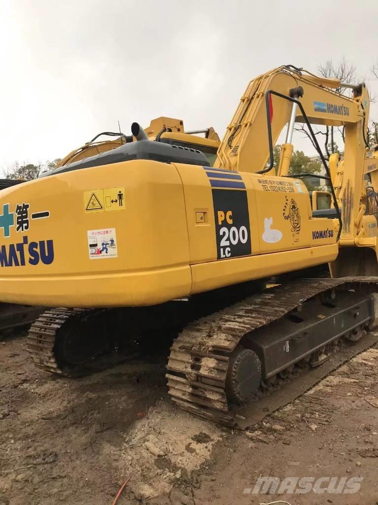 Komatsu pc200-7 Pásové rýpadlá
