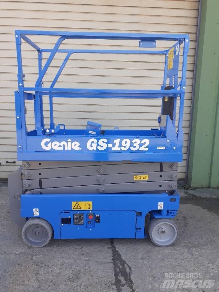 Genie GS 1932 Nožnicové zdvíhacie plošiny