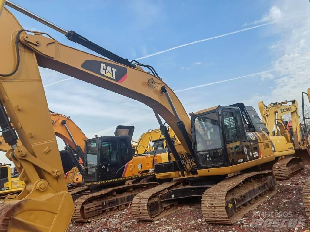 CAT 325 D2 Pásové rýpadlá