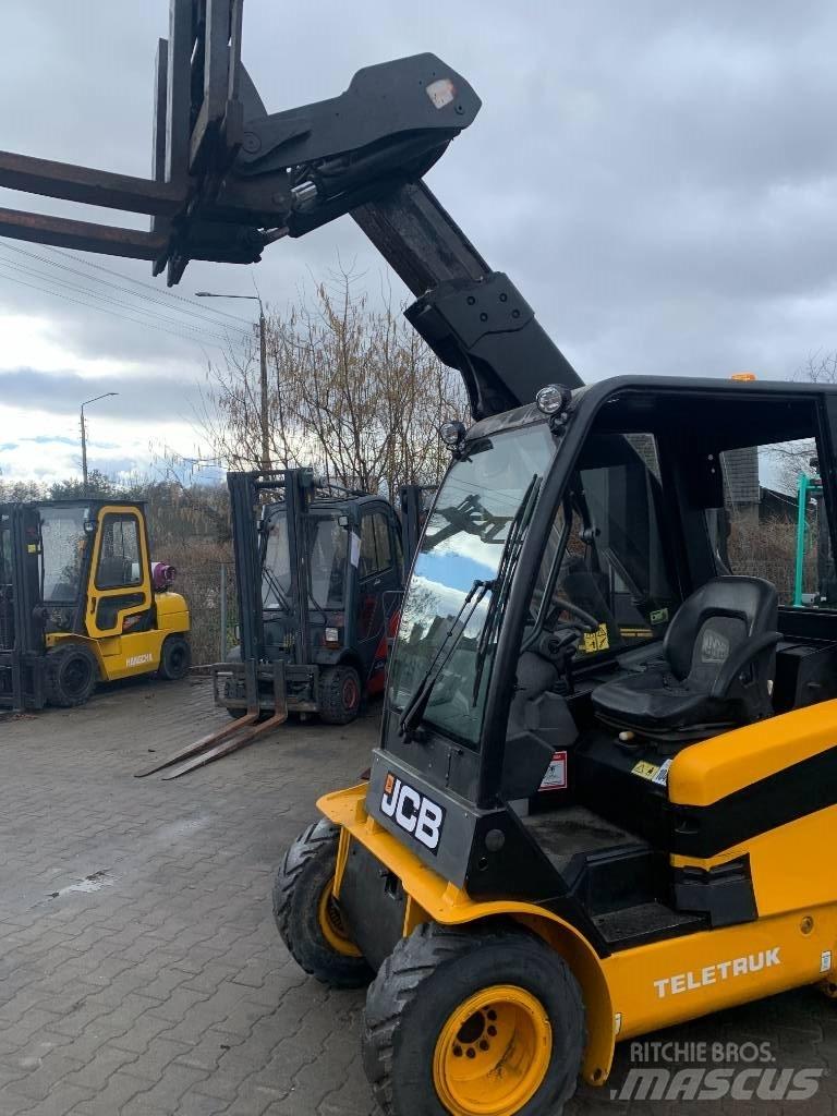 JCB TLT 30 D Teleskopické manipulátory