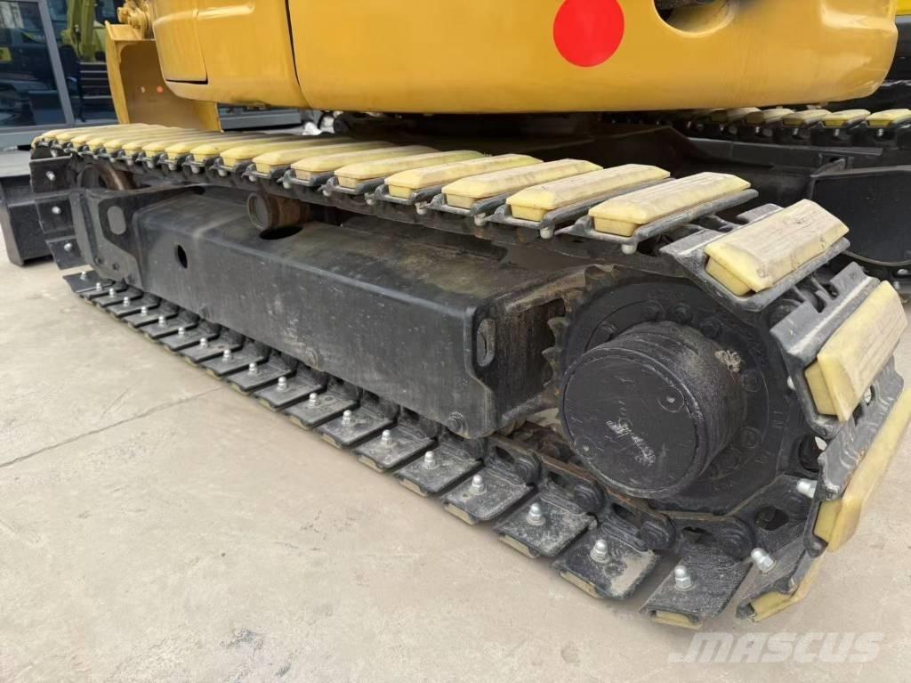 CAT 303.5 E Mini rýpadlá < 7t