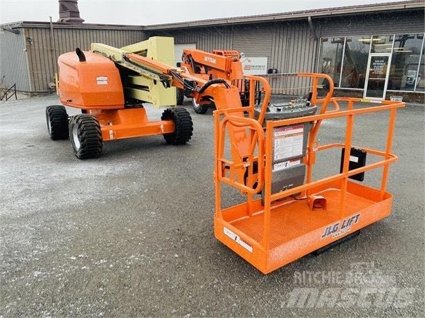 JLG 450 A Kĺbové plošiny