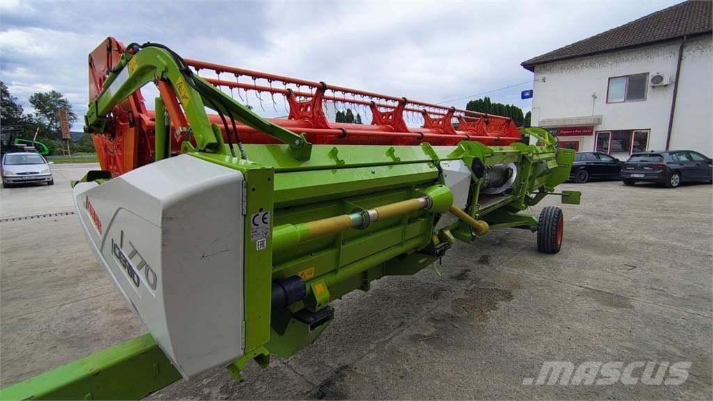 CLAAS CERIO 770 Žatevné hlavy