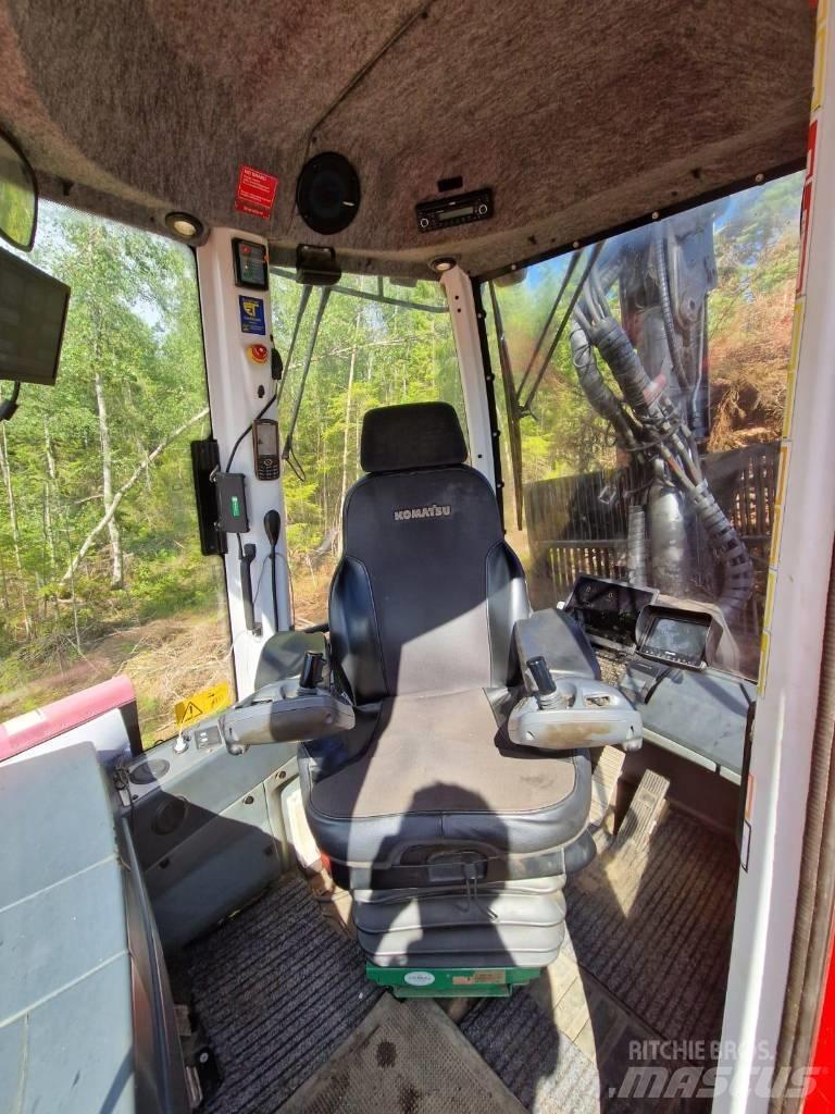 Komatsu 865 Lesné traktory