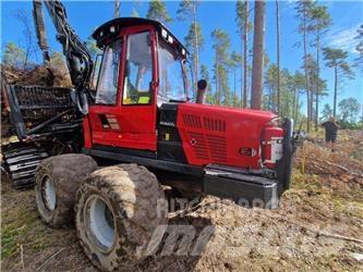 Komatsu 865 Lesné traktory