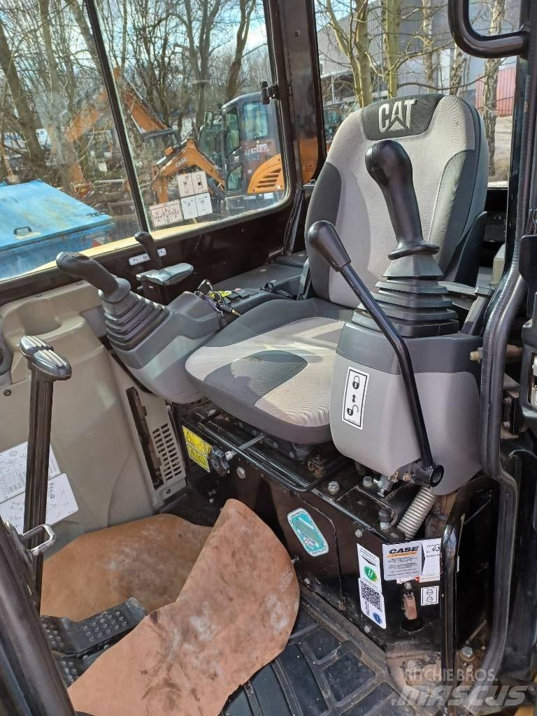 CAT 305 Mini rýpadlá < 7t