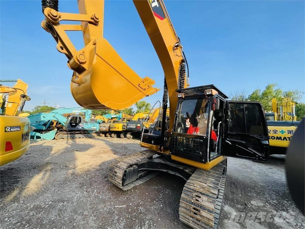 CAT 320D2L Pásové rýpadlá