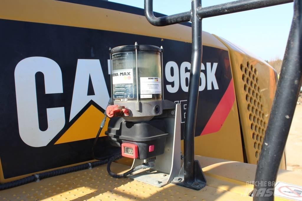 CAT 966 KXE Kolesové nakladače