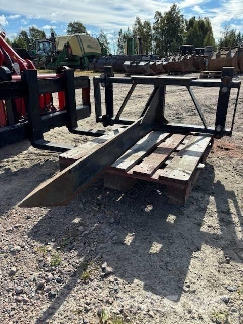 Ålö Silosplit Ďalšie príslušenstvo traktorov