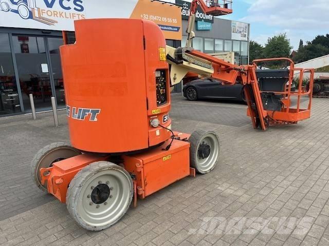 JLG E 300 AJP Kĺbové plošiny