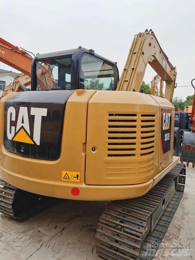 CAT 307 E Pásové rýpadlá