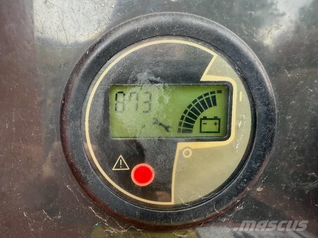 JLG 660 SJ Kĺbové plošiny