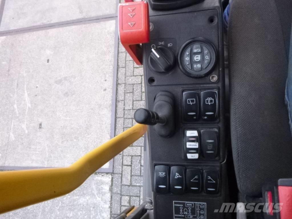 Volvo EW 210 D Kolesové rýpadlá