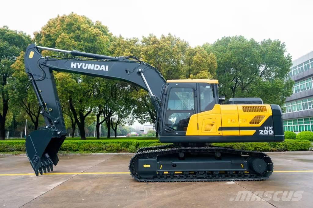 Hyundai HX 220 L Pásové rýpadlá