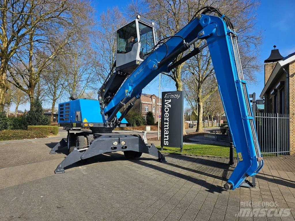 Fuchs MHL 320 Stroje pre manipuláciu s odpadom