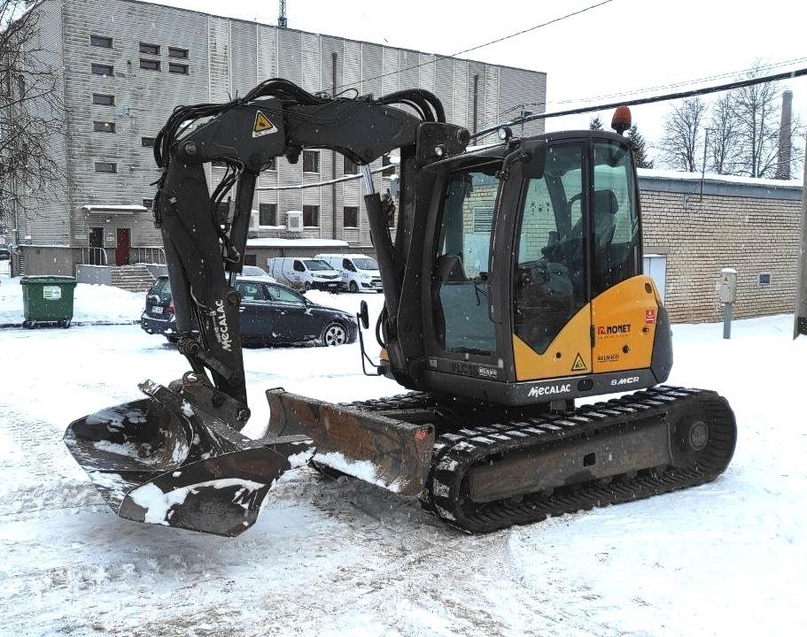 Mecalac 8 M CR Pásové rýpadlá