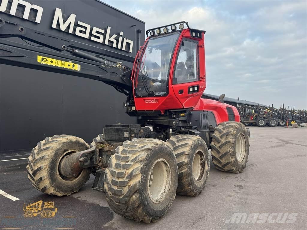 Komatsu 911 Harvestory