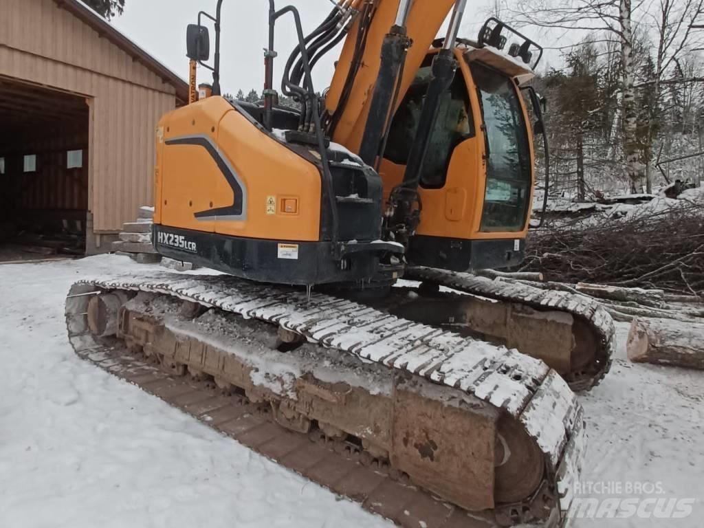 Hyundai HX 235 LCR Pásové rýpadlá