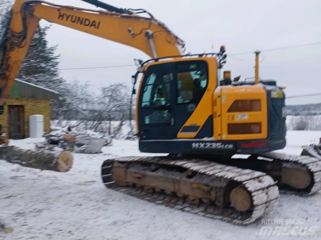 Hyundai HX 235 LCR Pásové rýpadlá