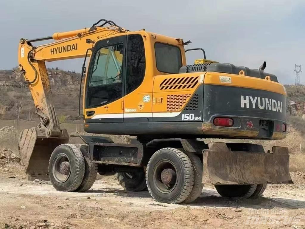 Hyundai 15 BT-9 Kolesové rýpadlá