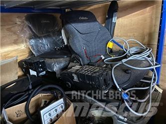 Fendt MT Cloth Seat Ďalšie príslušenstvo traktorov