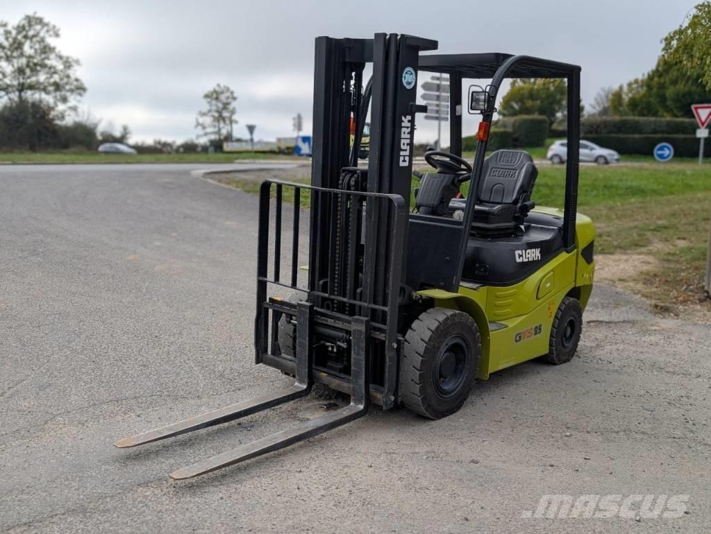 Clark GTS 25 D Dieselové vozíky