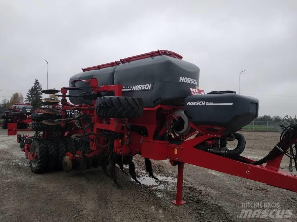 Horsch Focus 4 TD Mechanické sejačky