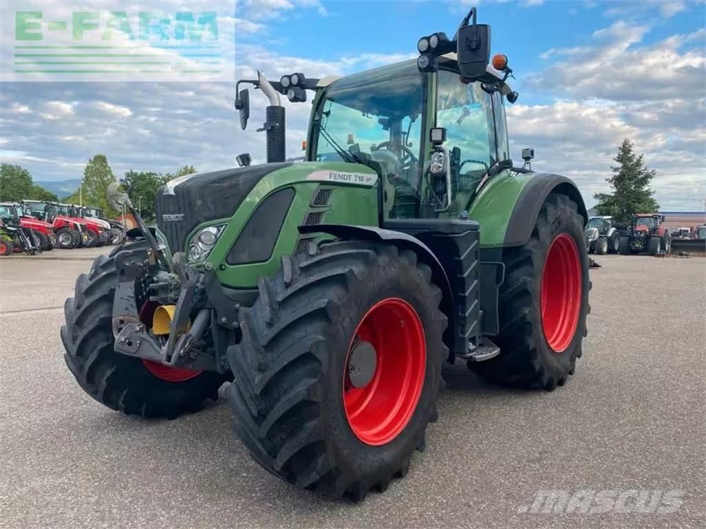 Fendt Vario 718 Traktory