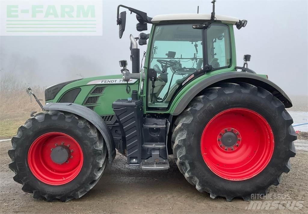 Fendt Vario 718 Traktory