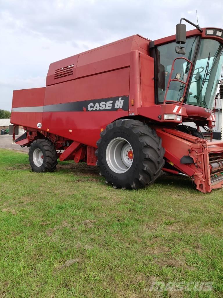 Case IH CF 80 Kombinované zberacie stroje