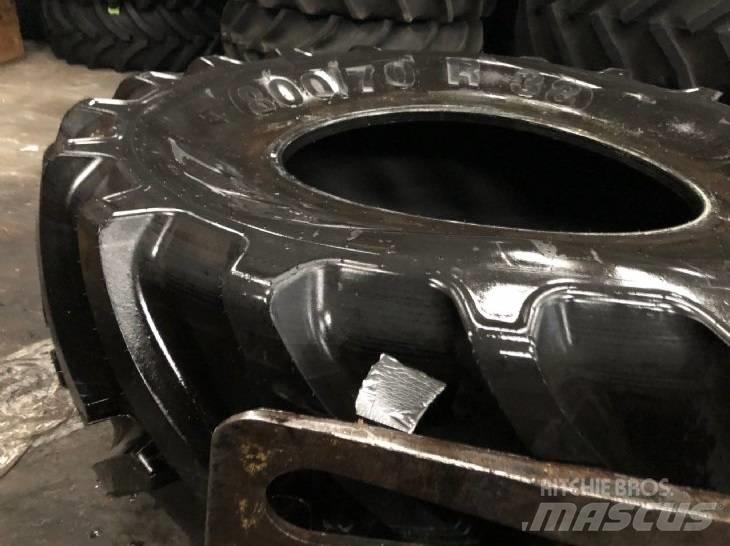 Mitas 700/70R38 Pneumatiky, kolesá a ráfiky