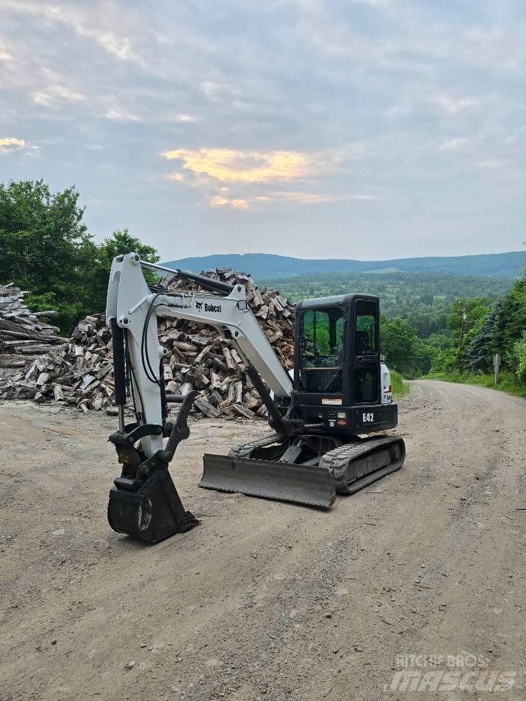 Bobcat E 42 Mini rýpadlá < 7t