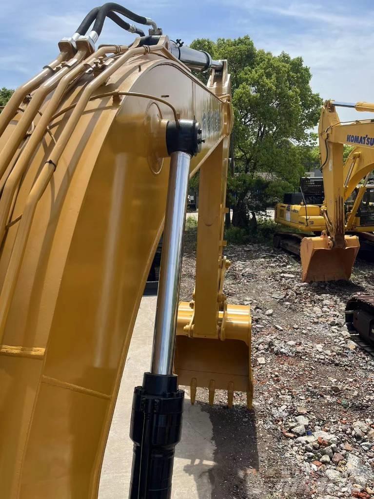 CAT 325 D Pásové rýpadlá