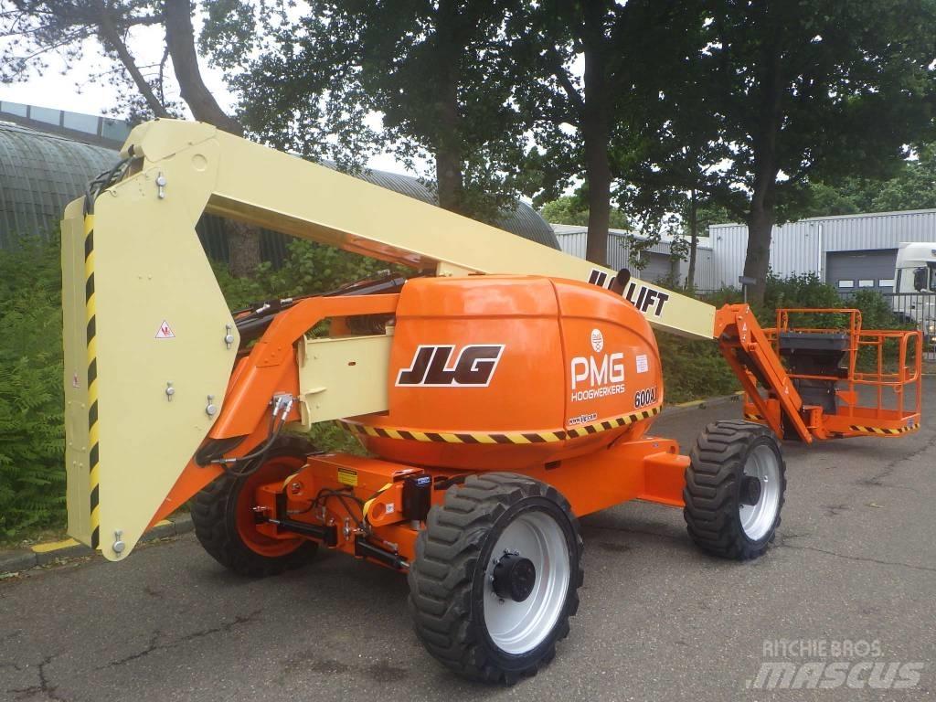 JLG 600AJ Kĺbové plošiny