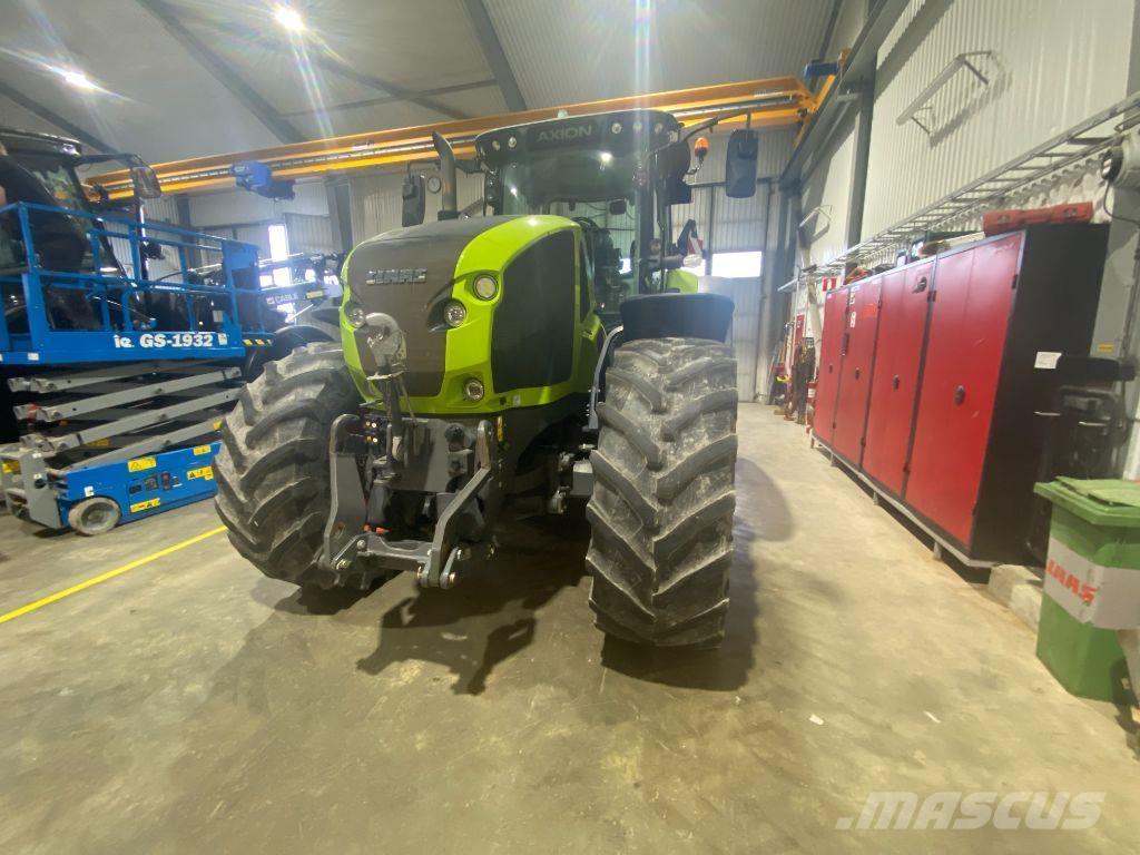 CLAAS Axion 930 Traktory