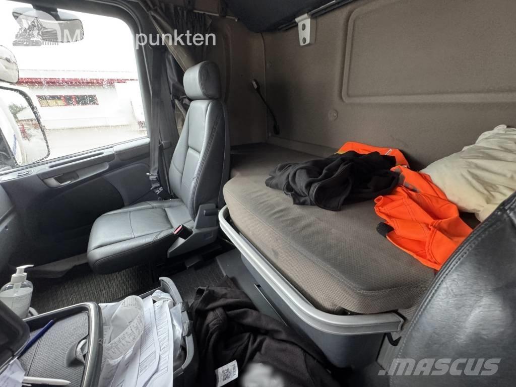 Scania R 490 Skriňová nadstavba