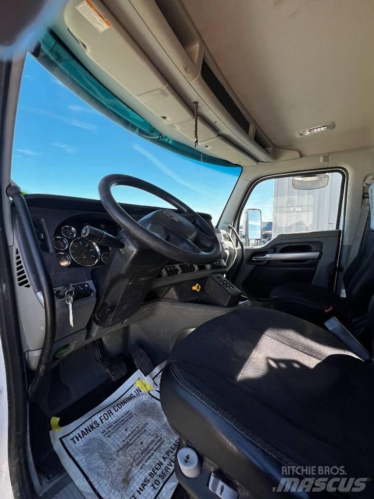 Kenworth T880 Kombinované/Čerpacie cisterny
