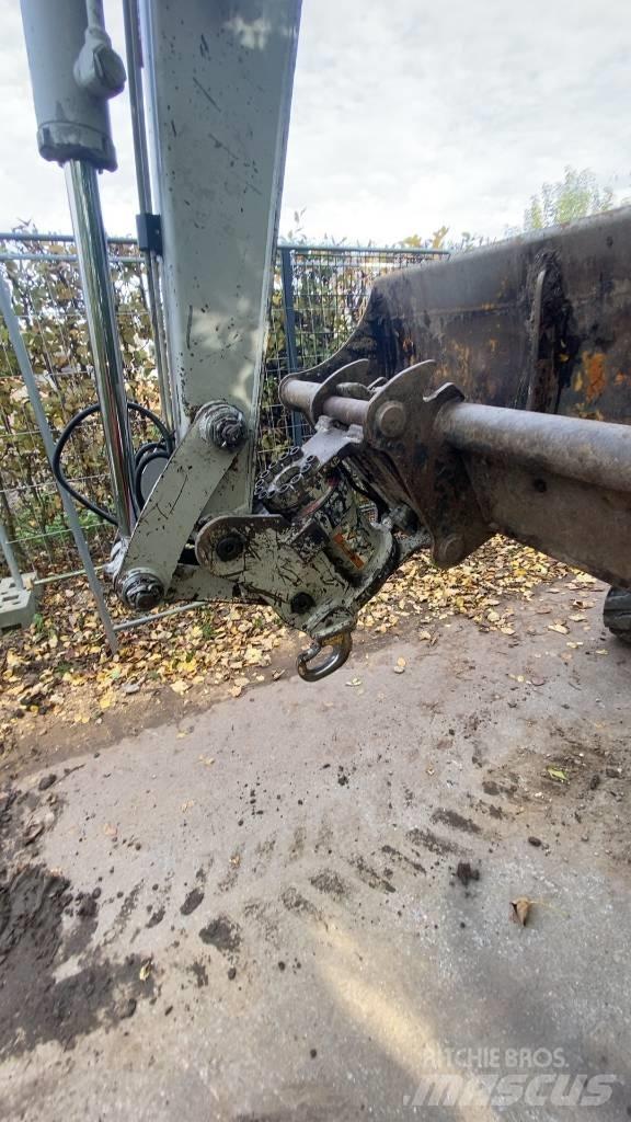 Takeuchi TB 240 Mini rýpadlá < 7t