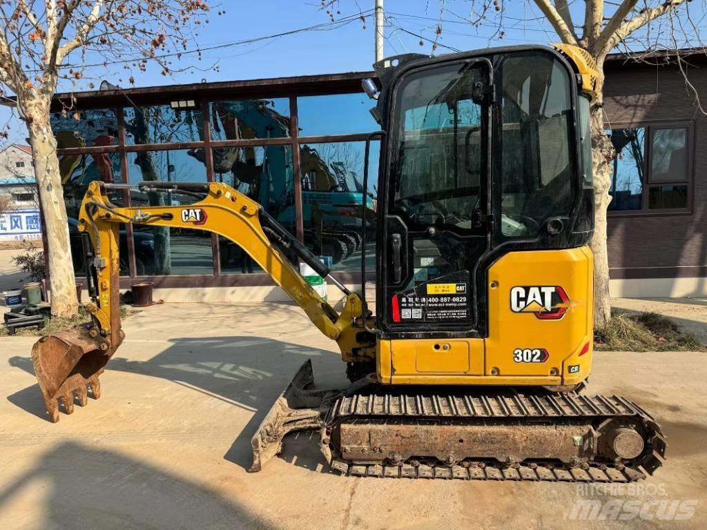 CAT 302 Pásové rýpadlá